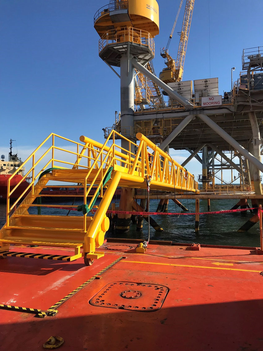 C-Innovation custom built 112' gangway deployed from the Island Venture to the SP89E Platform